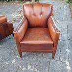 Geleefde lederen fauteuil Chesterfield klassiek, Gebruikt, ., Klassiek, Ophalen of Verzenden