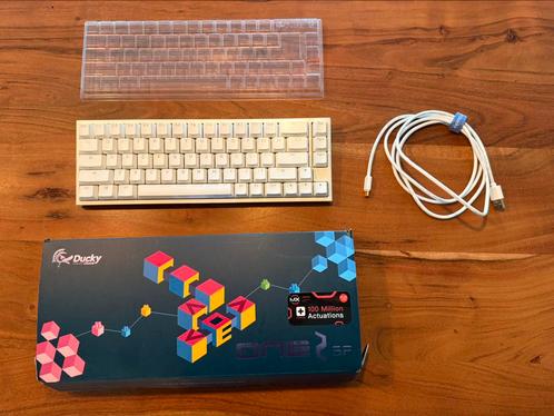 Ducky One 2 SF White RGB (Cherry MX Brown), Computers en Software, Toetsenborden, Gebruikt, Ophalen