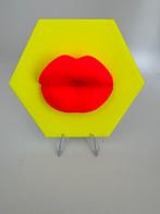 Decoratietegeltje lippen 10x10cm fluo geel/ fluo roze, Verzenden, Nieuw