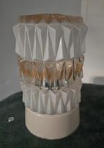 Vintage wandlamp ,van gekleurde Glas, Huis en Inrichting, Lampen | Lampenkappen, Ophalen of Verzenden, Zo goed als nieuw, Rond