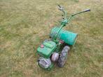 Tuinfrees met toebehoren, Ophalen