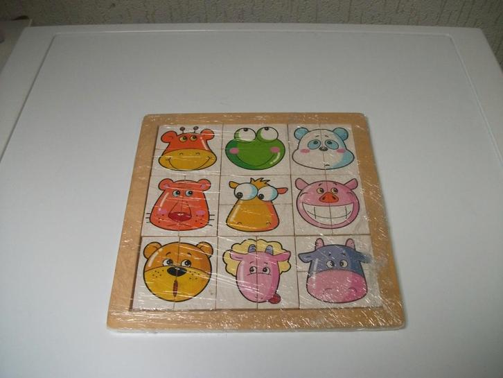 Puzzel dieren 18 delig, Kinderen en Baby's, Speelgoed | Houten speelgoed, Gebruikt, Ophalen of Verzenden