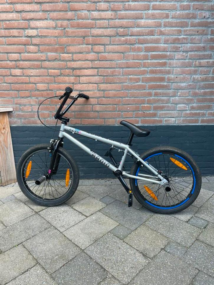 Radio bike revo pro freestyle bmx, Fietsen en Brommers, Fietsen | Crossfietsen en BMX, Zo goed als nieuw, Aluminium, Ophalen