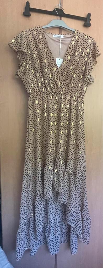 Nieuwe jurk Papillonne L beige met zwart goud print festival, Kleding | Dames, Jurken, Zo goed als nieuw, Zwart, Ophalen of Verzenden