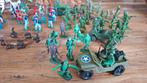 100 actiefiguren: soldaatjes, indianen, cowboys en ridders, Verzamelen, Poppetjes en Figuurtjes, Ophalen of Verzenden, Gebruikt