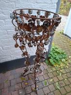 Mooie plantenstandaard met rozenmotief, Ophalen, Gebruikt