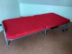 Uitschuifbare Slaapbank - Rood, Ophalen, 90 cm, Eenpersoons, Zo goed als nieuw