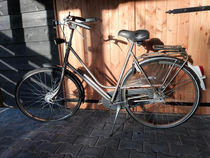 Batavus stadsfiets, Fietsen en Brommers, Fietsen | Dames | Damesfietsen, Gebruikt, Batavus, Versnellingen, Ophalen