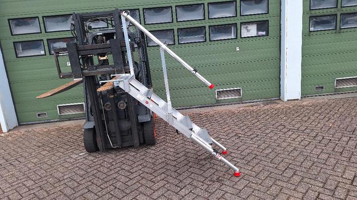 aanbouw steigertrap 5 treden, Doe-het-zelf en Verbouw, Ladders en Trappen, Zo goed als nieuw, Trap, Minder dan 2 meter, Opvouwbaar of Inschuifbaar