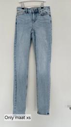 Only Jeans broek maat XS ZGAN, Only, Blauw, Ophalen of Verzenden, Zo goed als nieuw