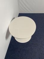 Laag tafeltje, ellips vormig, wit, 110 x 90 cm., Gebruikt, Ophalen