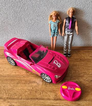 Barbie en Ken met afstand bestuurbare Auto 