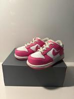Nike schoenen maat 25 roze, Ophalen of Verzenden, Zo goed als nieuw, Nike, Jongen of Meisje