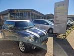 Mini ONE 1.4 XENON // LEDER // PANO // STOELVERWARMING, Voorwielaandrijving, Gebruikt, 4 stoelen, Zwart