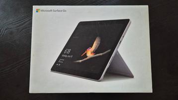 Microsoft Surface Go - MOET NIEUW WINDOWS OP beschikbaar voor biedingen