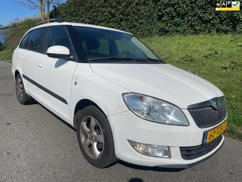 Skoda Fabia Combi 1.2 TDI Greenline - koppakking lek, Auto's, Skoda, Bedrijf, Te koop, Fabia, ABS, Airbags, Airconditioning, Boordcomputer
