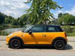 Mini 1.5 Cooper 2014, Auto's, Voorwielaandrijving, 136 pk, Zwart, Overige kleuren