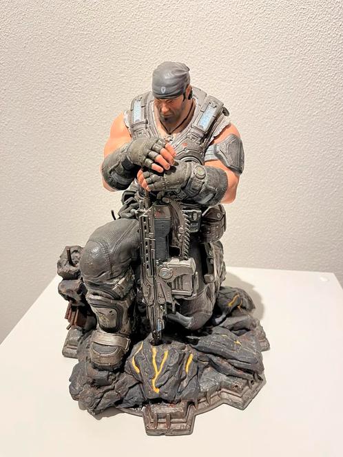 Gears of war 3 Marcus statue, Verzamelen, Beelden en Beeldjes, Zo goed als nieuw, Ophalen
