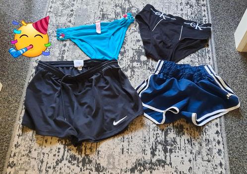 Kijk 😊🌺🩲2x sportieve slipjes en broekjes mt m en L, Kleding | Heren, Ondergoed, Blauw, Ophalen of Verzenden