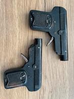 Blikken speelgoed pistool 2x merk DRGM, Verzamelen, Ophalen of Verzenden, Landmacht, Duitsland
