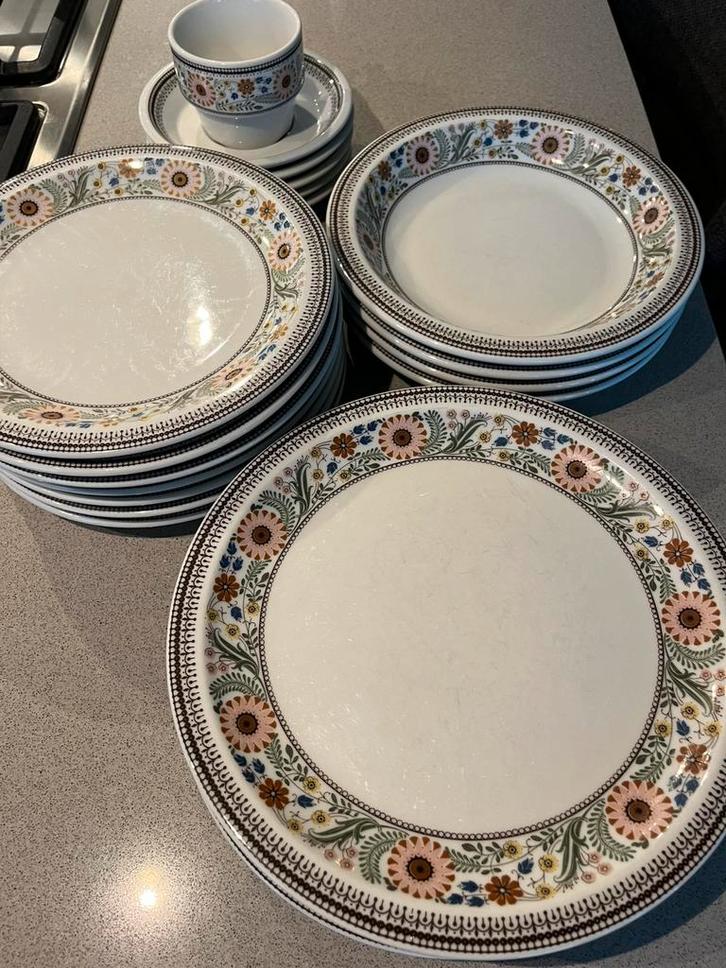 Servies Mosa Maastricht, Antiek en Kunst, Antiek | Servies los, Ophalen