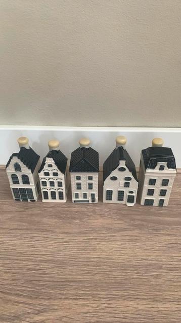 KLM huisjes van Bols :15-17-26-39-43 beschikbaar voor biedingen