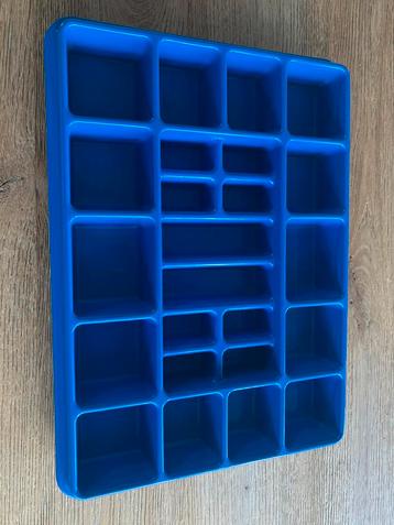 Te koop originele LEGO sorteerbak uit 1984 beschikbaar voor biedingen