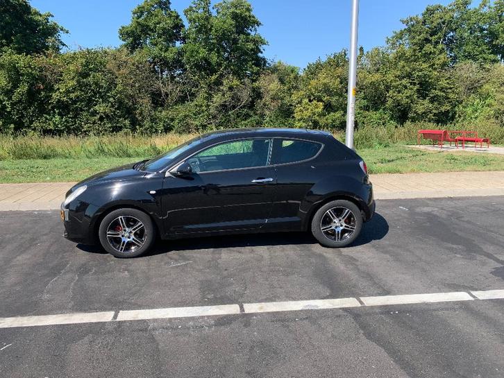 Alfa Romeo Alfa-romeo 2010 Zwart. 1,4 ltr, Auto's, Alfa Romeo, Particulier, MiTo, Centrale vergrendeling, Elektrische buitenspiegels