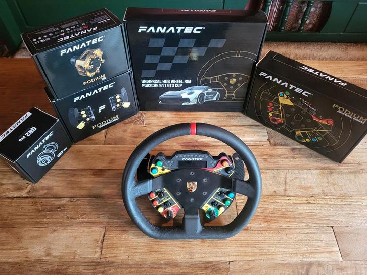 Fanatec Podium Porsche 911 GT3 Cup QR2 pro + mount, Computers en Software, Joysticks, Zo goed als nieuw, Ophalen of Verzenden