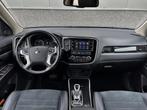 Mitsubishi Outlander 2.0 PHEV 4WD Platinum/EV/Trekhaak/Carpl, Auto's, Mitsubishi, Te koop, Zilver of Grijs, Gebruikt, 750 kg