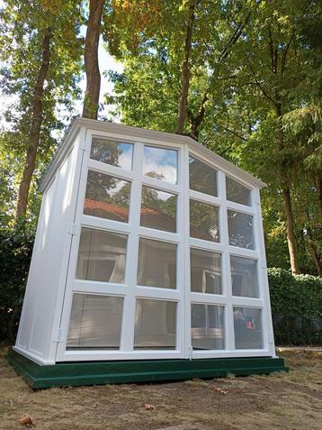 Tuinkasten beschikbaar voor biedingen