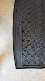 Bijna nieuwe rubberen kofferbakmat Skoda Karoq, Ophalen, Nieuw, Skoda