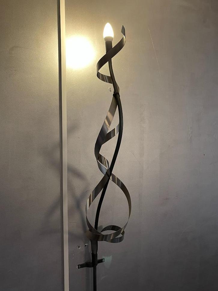 Jacco Maris Ruban Plié bij TheReSales, Huis en Inrichting, Lampen | Wandlampen, Zo goed als nieuw, Glas, Metaal, Ophalen of Verzenden