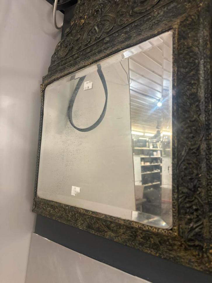 Antieke Spiegel met Sierlijke Lijst, Antiek en Kunst, Antiek | Spiegels, 50 tot 100 cm, 100 tot 150 cm, Rechthoekig, Ophalen