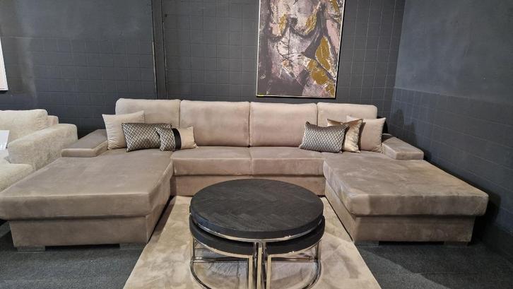 Voorraad Actie | Velvet Taupe Hoekbank | Showroom Utrecht, Huis en Inrichting, Banken | Bankstellen, Nieuw, Hoekbank, Vierpersoons of meer
