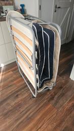 Klapbed / Logeerbed 90x200, Huis en Inrichting, Gebruikt, Overige kleuren, Metaal, Ophalen of Verzenden
