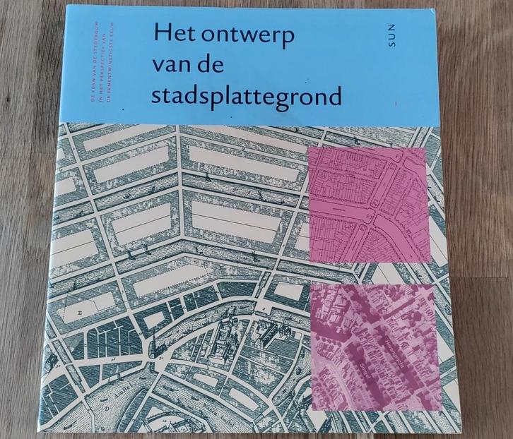 M. Hoekstra - Het ontwerp van de stadsplattegrond, Boeken, Kunst en Cultuur | Architectuur, Zo goed als nieuw, Architecten, Ophalen of Verzenden