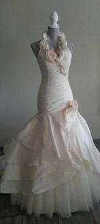 Bruidsjurk Ivoor zeemeermin vorm mt xs/s, Kleding | Dames, Ophalen of Verzenden, Gedragen, Overige kleuren, Trouwjurk
