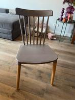 Set van 4 leuke stoelen, Kunststof, Gebruikt, Ophalen of Verzenden, Vier