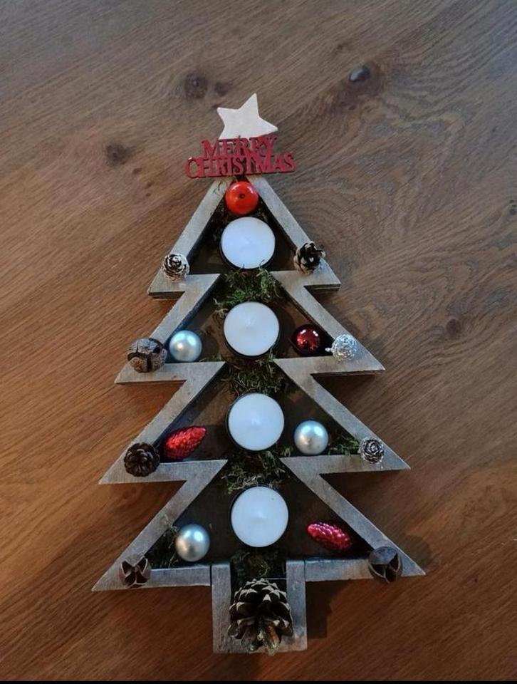 Te koop houten kerstboom plateau, Diversen, Kerst, Nieuw, Ophalen