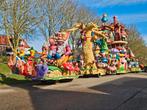 Grote polyster carnavalswagen, Ophalen, Zo goed als nieuw