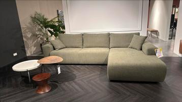 Showroom model Grasso hoekbank Enzo Luca beschikbaar voor biedingen