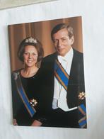OFFICIËLE  FOTO BEATRIX EN CLAUS 30 APRIL 1980, Verzamelen, Koninklijk Huis en Royalty, Ophalen of Verzenden, Zo goed als nieuw