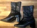 JANET D zwarte leren korte laarzen maat 40 hak 6 cm, Zwart, Lage of Enkellaarzen, Ophalen of Verzenden, Zo goed als nieuw