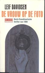 Davidsen, L. - De vrouw op de foto, Ophalen of Verzenden, Gelezen