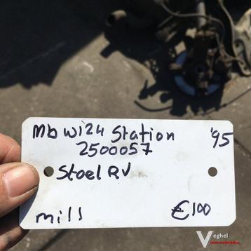 Mercedes W124 Station 1995    2500057   Stoel Rechtsvoor beschikbaar voor biedingen