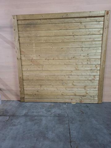 Restanten / showmodellen schuttingen / tuinschermen beschikbaar voor biedingen