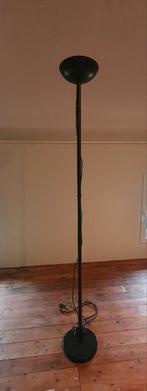 Zwarte staande schemerlamp met stekker, Huis en Inrichting, Ophalen, Gebruikt, Metaal, 150 tot 200 cm