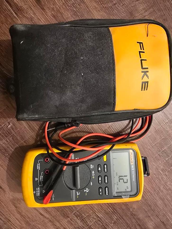 Fluke 83 Multimeter, Doe-het-zelf en Verbouw, Meetapparatuur, Gebruikt, Multimeter, Ophalen of Verzenden