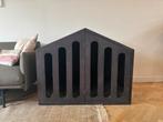 Design hondenhok / hondenbench van zwart hout en stof, Ophalen, 65 tot 100 cm, Hondenhok, Zo goed als nieuw